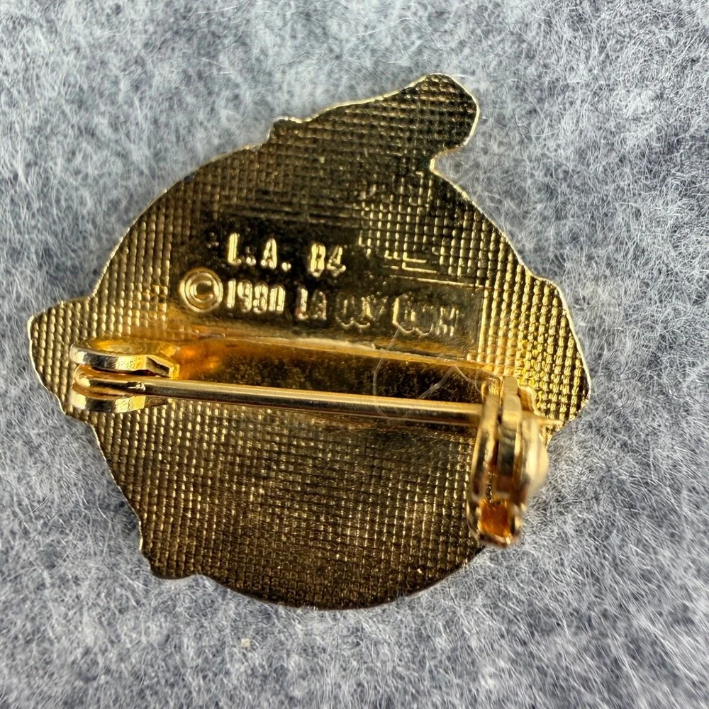 Los Angeles 1984 Olympics Sam Eagle Horse Riding Equestrian Cloisonne Brooch Pin